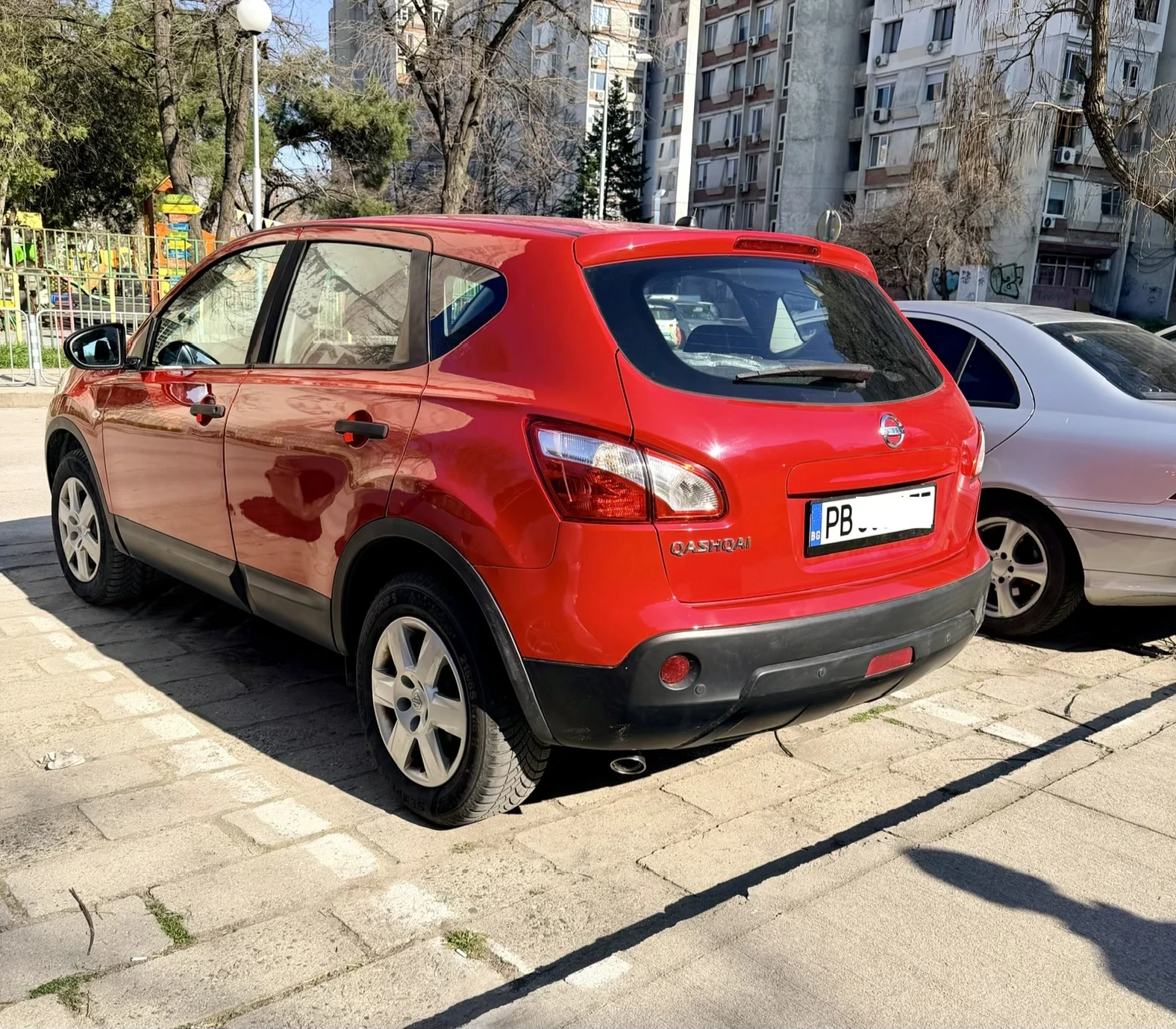 Nissan Qashqai 1.6 Перфектен!!! - изображение 5