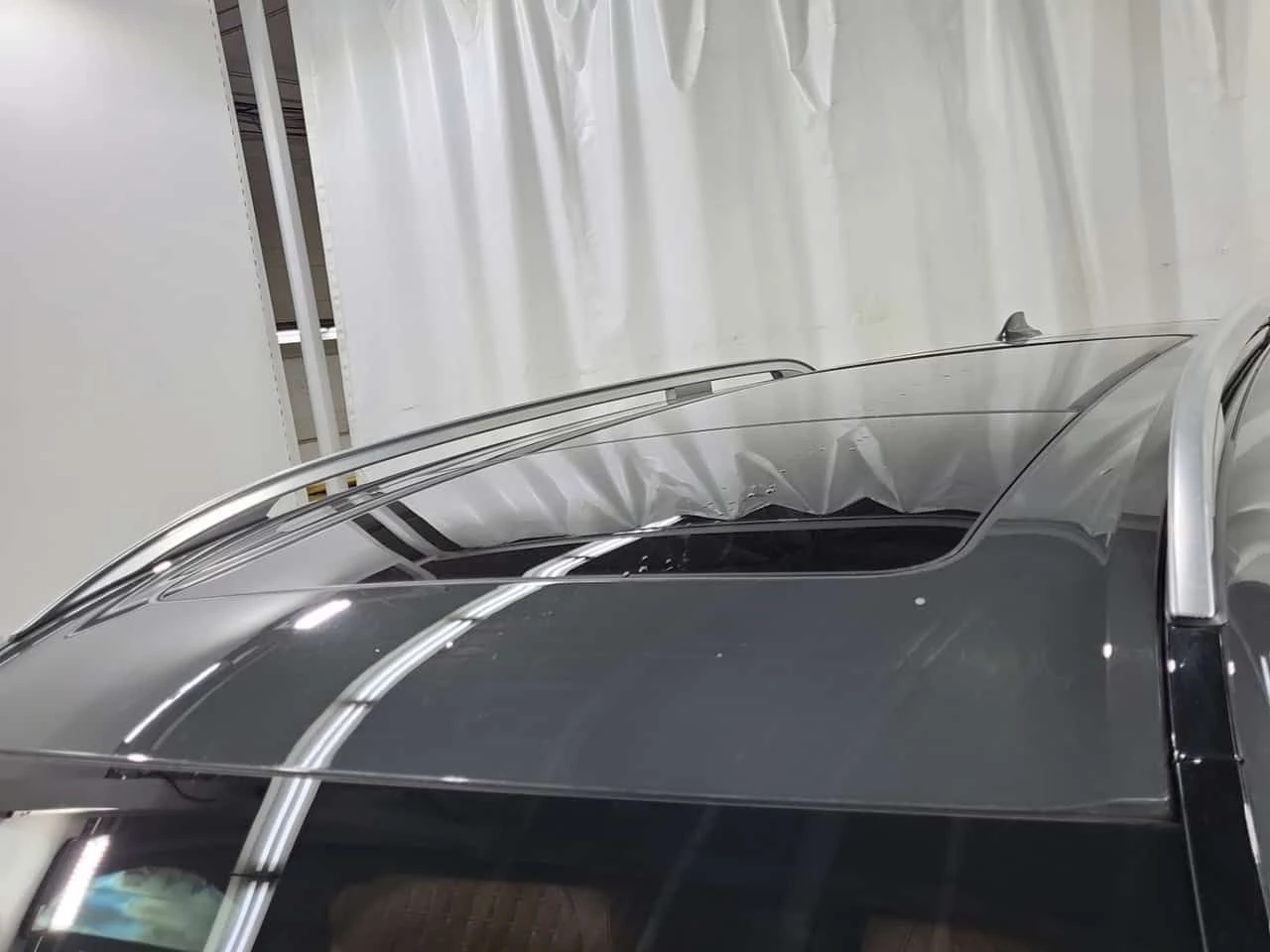 BMW X7 * xDrive40i * DISTRONIC* HARMAN/KARDON* 360* ОБДУХ, снимка 17 - Автомобили и джипове - 53760464