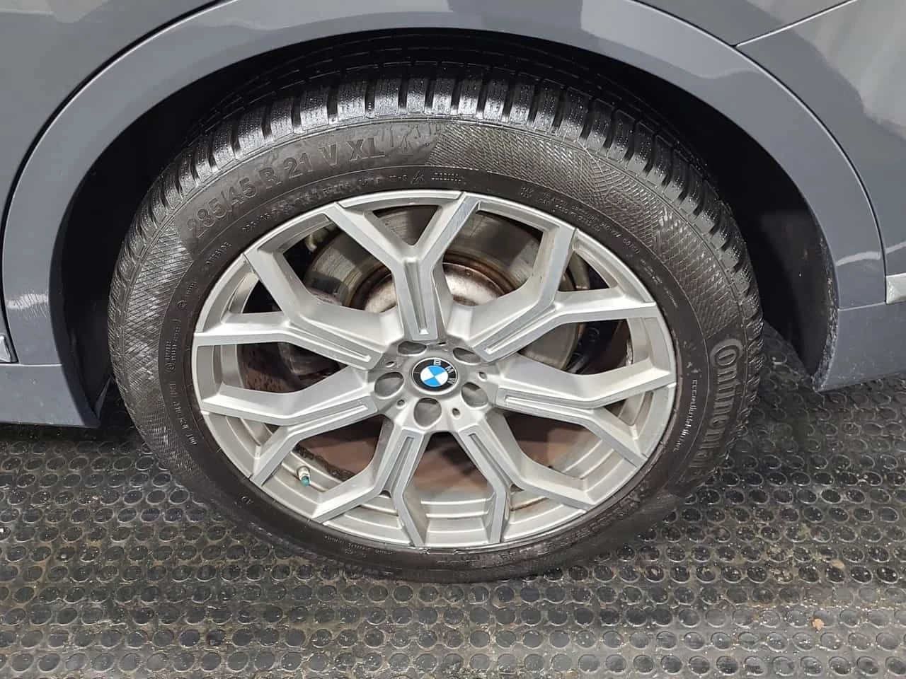 BMW X7 * xDrive40i * DISTRONIC* HARMAN/KARDON* 360* ОБДУХ, снимка 7 - Автомобили и джипове - 53760464