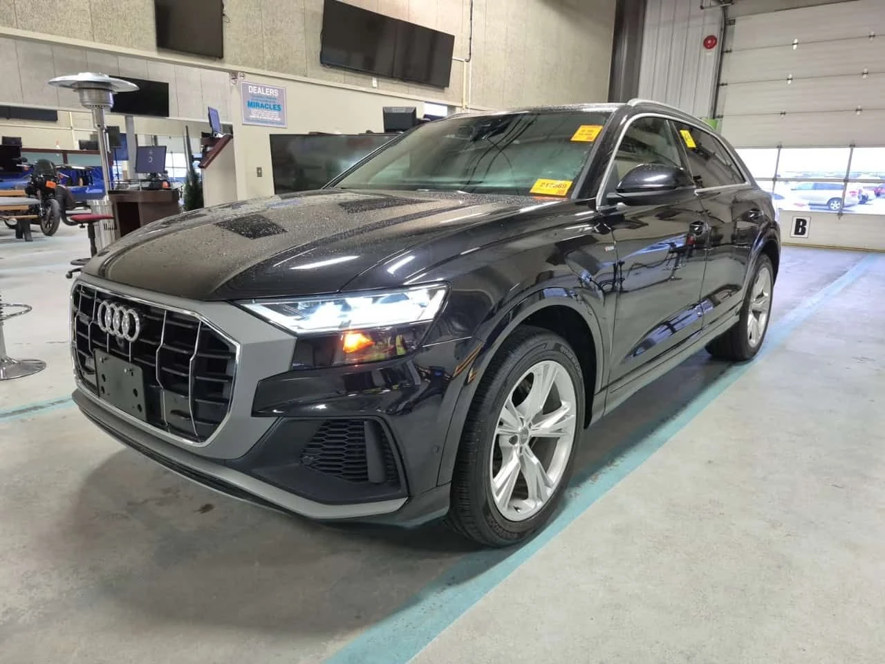 Audi Q8 PROGRESSIV Quattro | PANO | 360  | ПОДГРЕВИ |  | Auto.bg — изображение 1