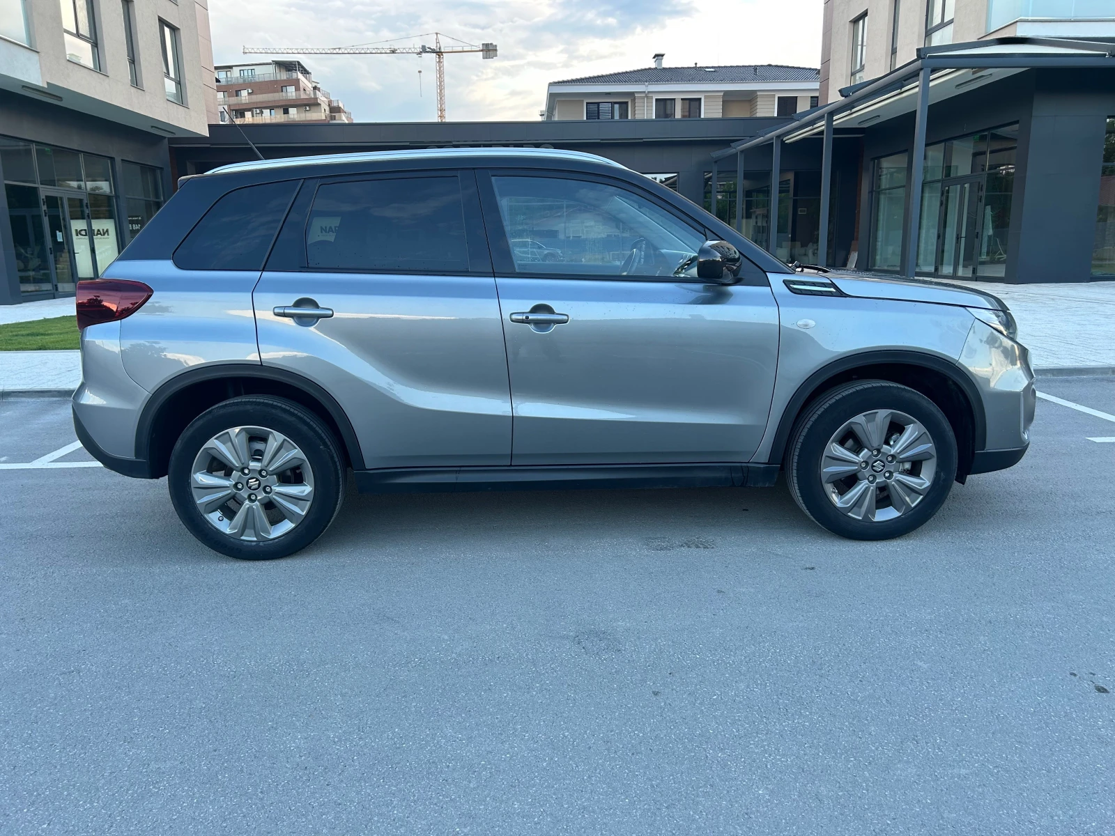 Suzuki Vitara 1.5 FUL HYBRID+ HEV , снимка 3 - Автомобили и джипове - 54776297
