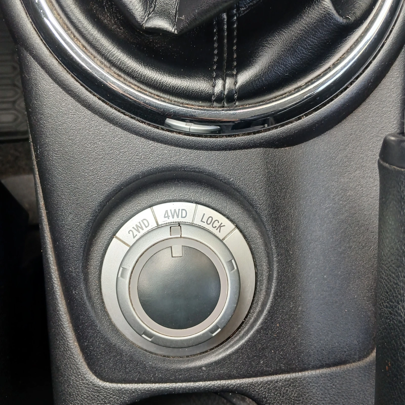 Mitsubishi ASX 6 СКОРОСТИ 4х4 , снимка 15 - Автомобили и джипове - 55178257