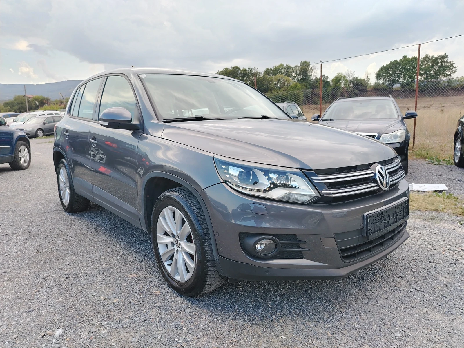 VW Tiguan 2.0 TDI 4MOTION AVTOMAT , снимка 5 - Автомобили и джипове - 55890197
