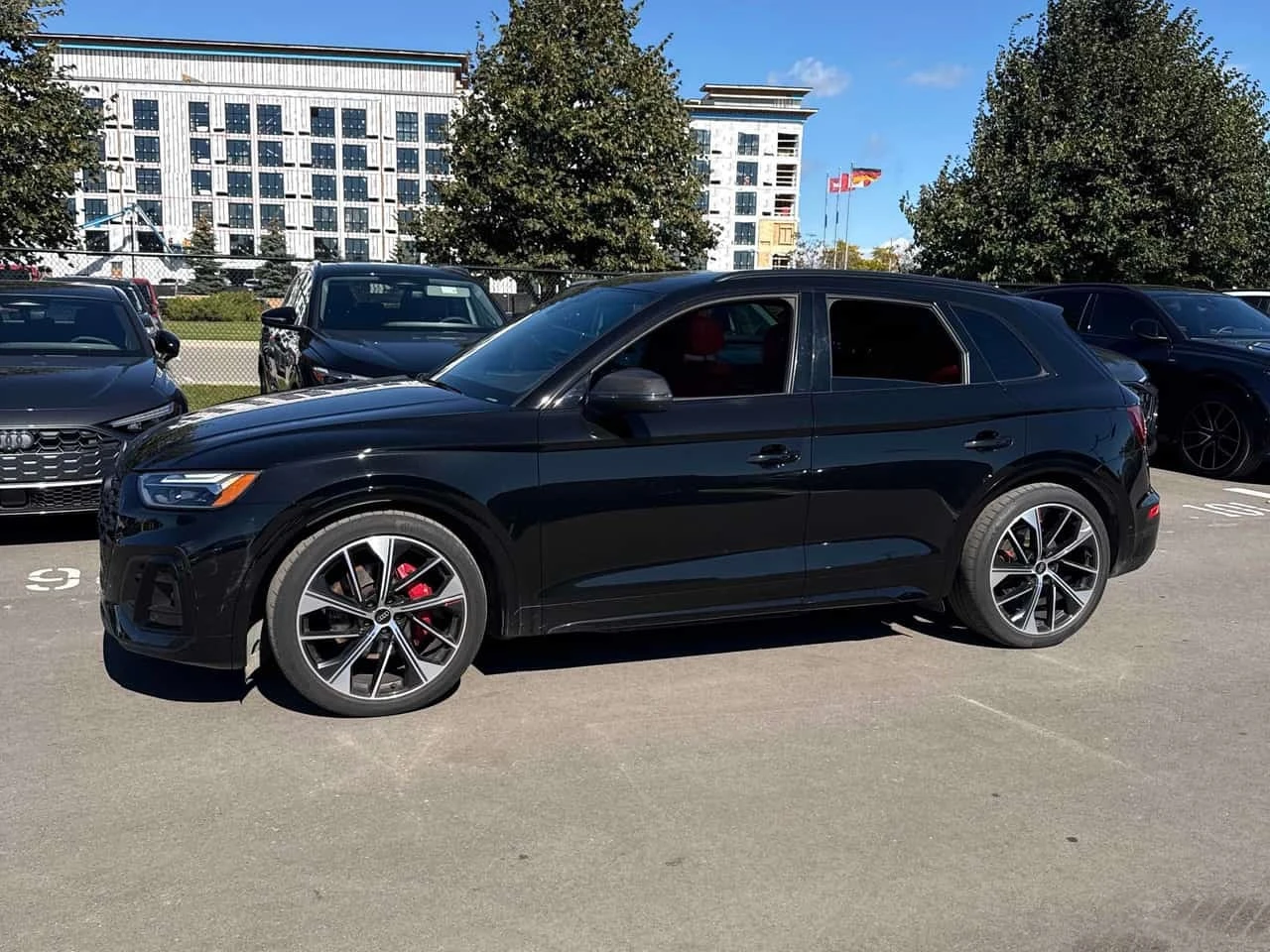 Audi SQ5 * Progressiv * CARFAX * ЦЕНА ДО БГ, снимка 2 - Автомобили и джипове - 56702597