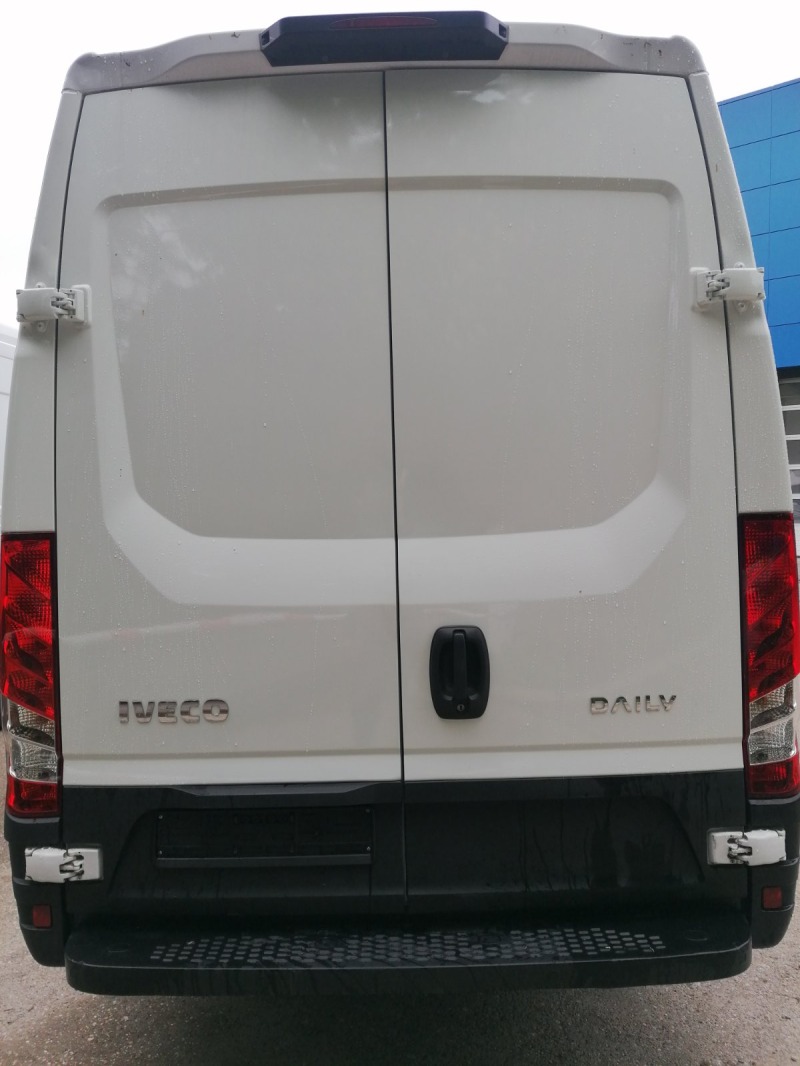 Iveco Daily 35S16 V, снимка 4 - Бусове и автобуси - 42804385