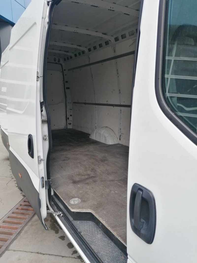 Iveco Daily 35S16 V, снимка 6 - Бусове и автобуси - 47053462