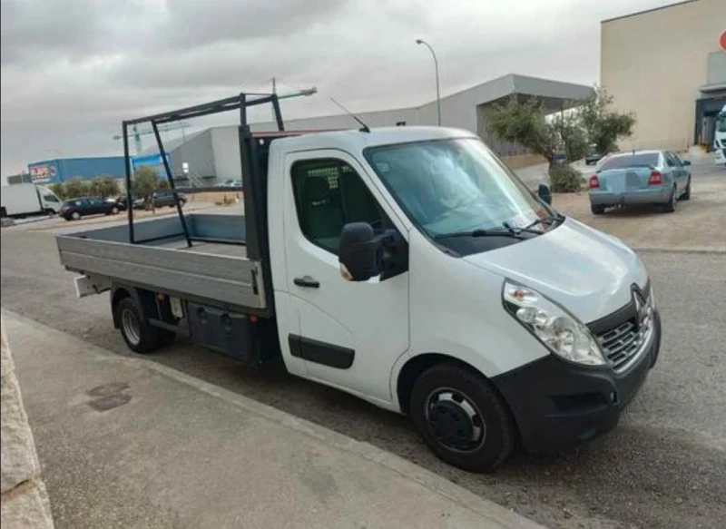 Renault Master, снимка 3 - Бусове и автобуси - 47665098