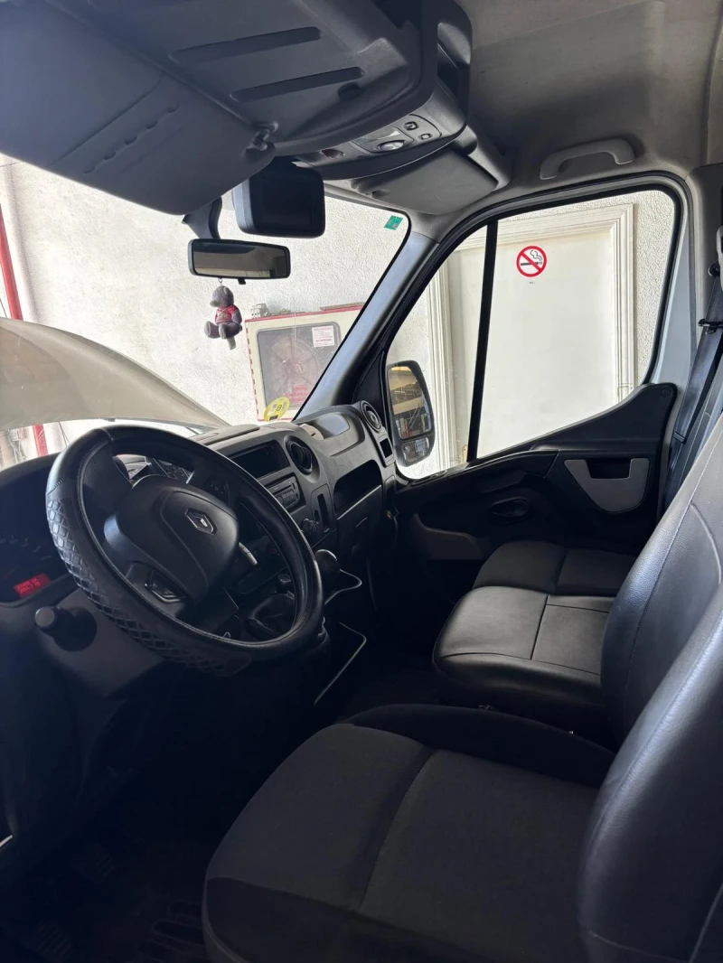 Renault Master, снимка 9 - Бусове и автобуси - 47665098