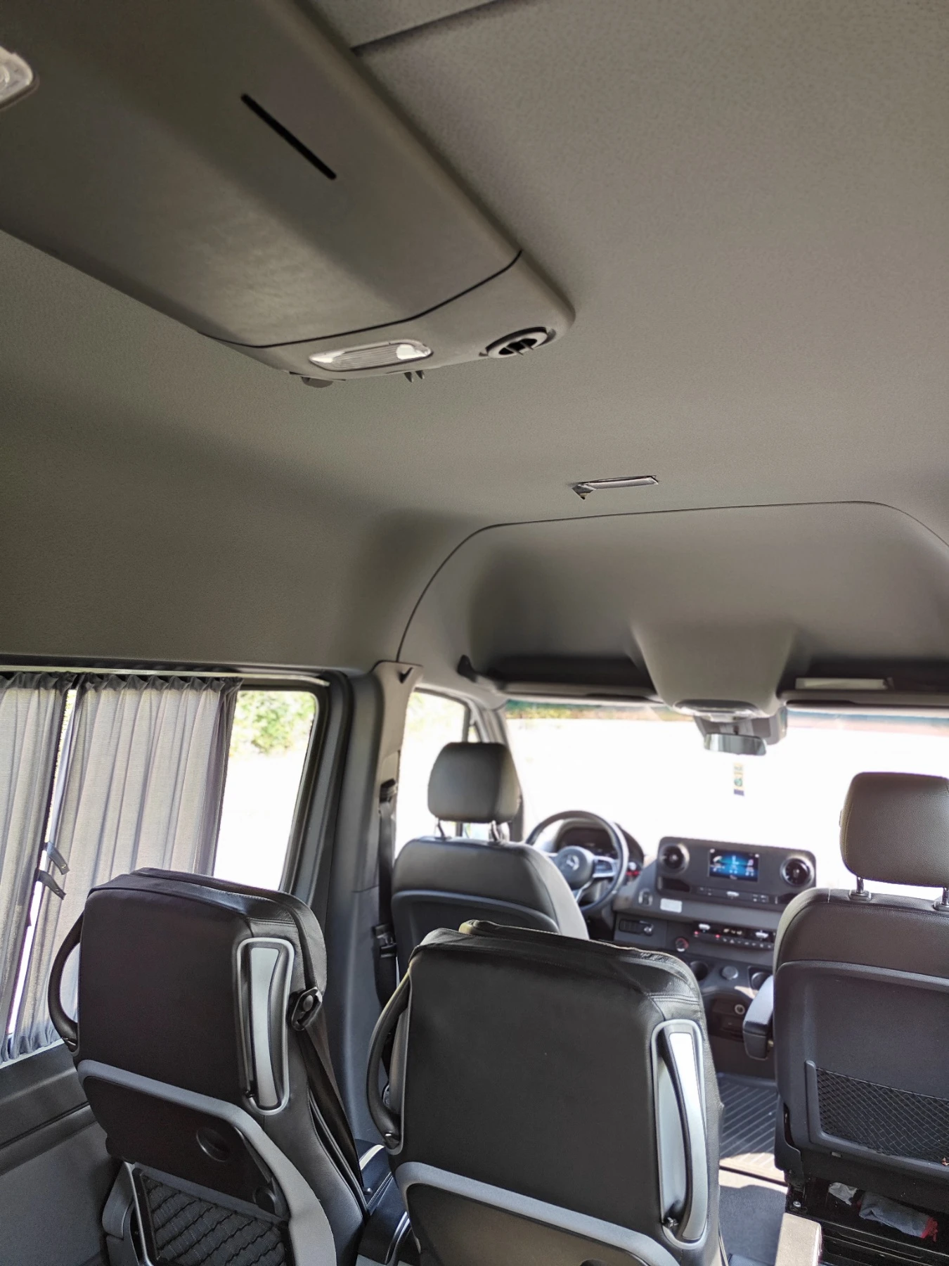 Mercedes-Benz Sprinter 319 tourer V6, снимка 4 - Бусове и автобуси - 54163862