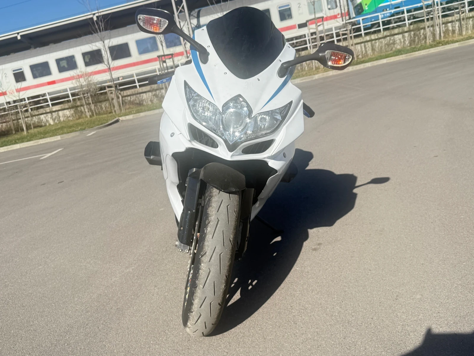 Suzuki Gsxr 750 A2 - изображение 5