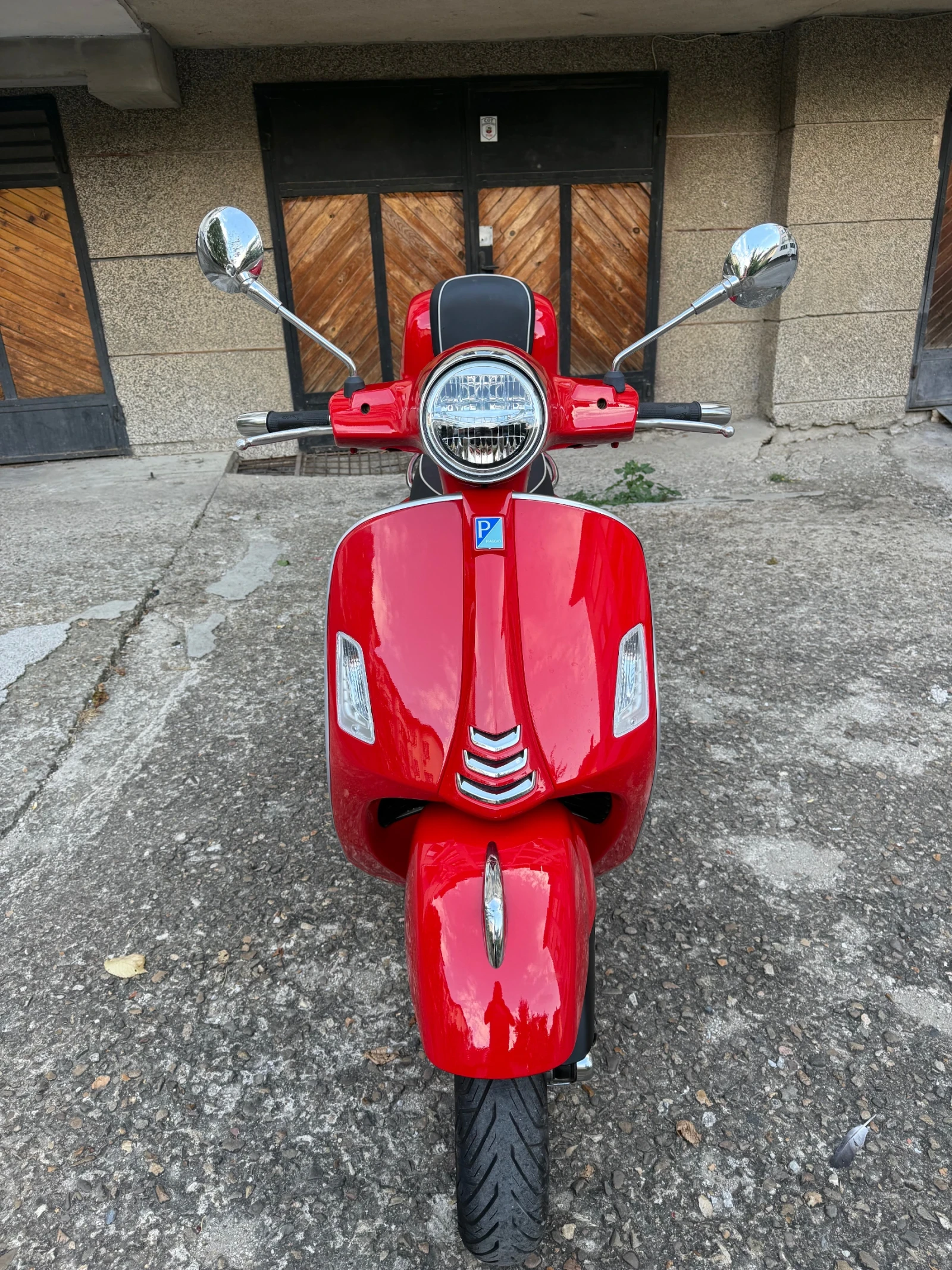 Vespa GTS 300, снимка 2 - Мотоциклети и мототехника - 55381006