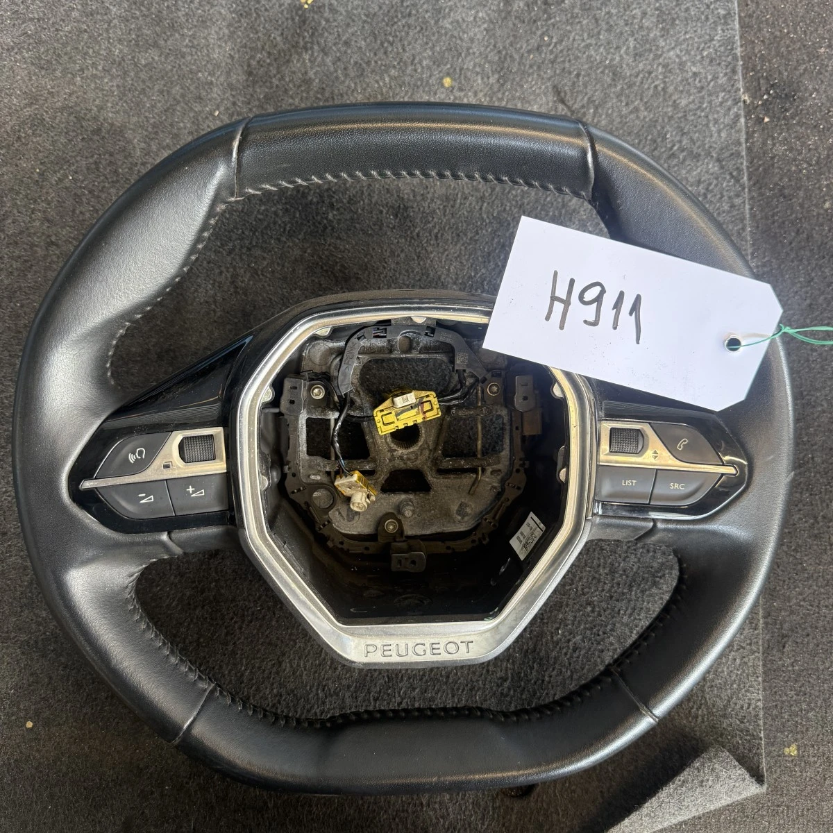 ���������� �� Peugeot 2008 2 640497100B ��� 911 | Mobile.bg � ����������� 1