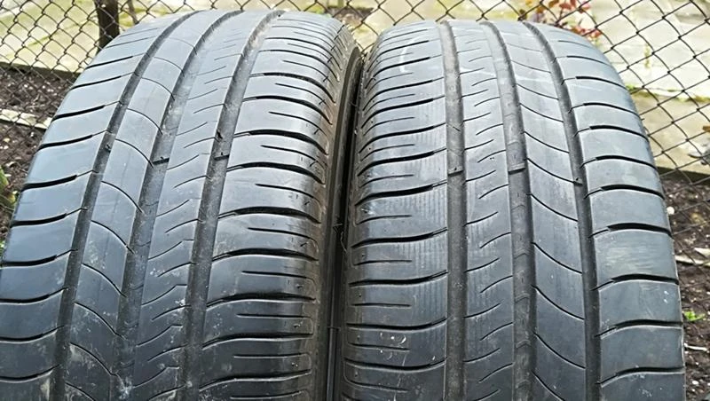 Гуми Летни 205/60R16, снимка 2 - Гуми и джанти - 25308230