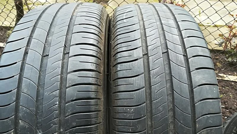 Гуми Летни 205/60R16, снимка 1 - Гуми и джанти - 25308230