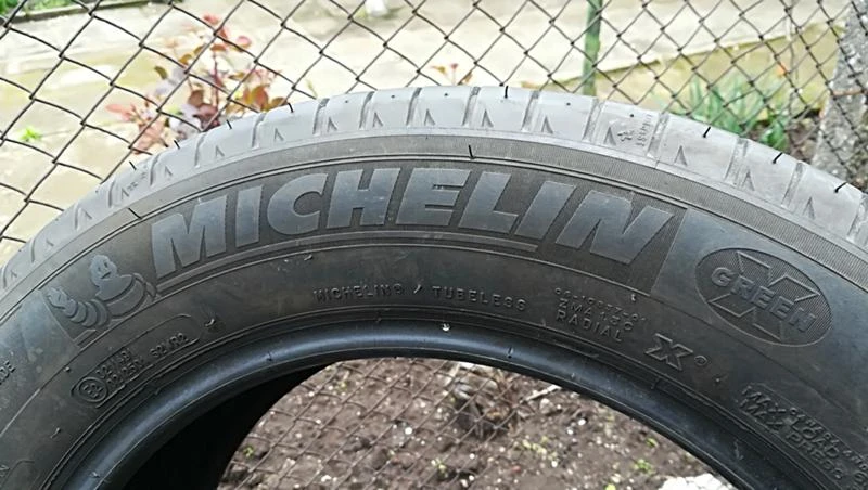 Гуми Летни 205/60R16, снимка 4 - Гуми и джанти - 25308230