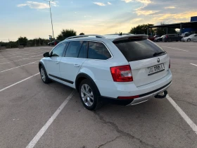 Skoda Octavia Scout , снимка 3