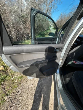 Ford C-max GHIA - 2000 € / 3911.66 лв. - 81591978 7