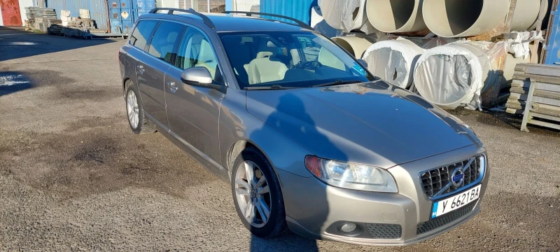 Volvo V70 D4 2, 0 163к.с., снимка 3 - Автомобили и джипове - 48179033