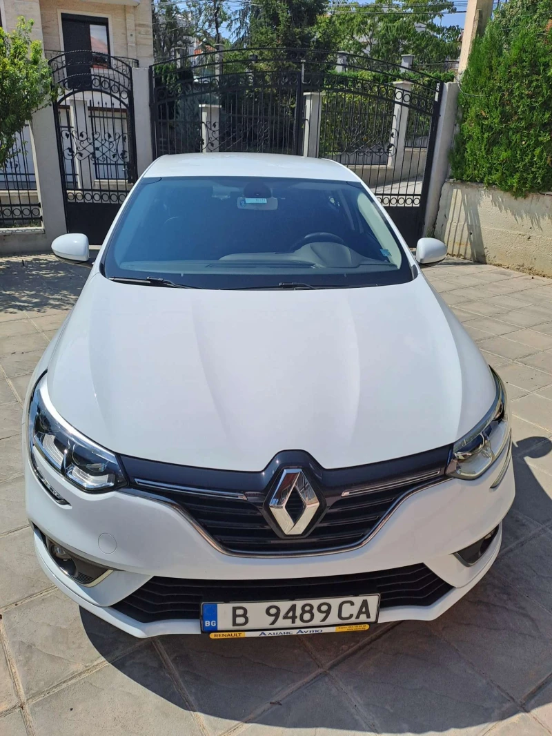 Renault Megane 1.6, снимка 2 - Автомобили и джипове - 48241940