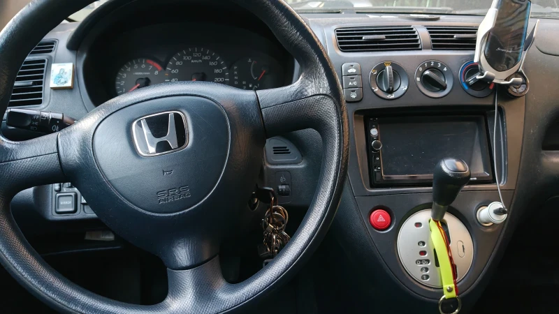 Honda Civic 1.6 LPG, снимка 5 - Автомобили и джипове - 52321703