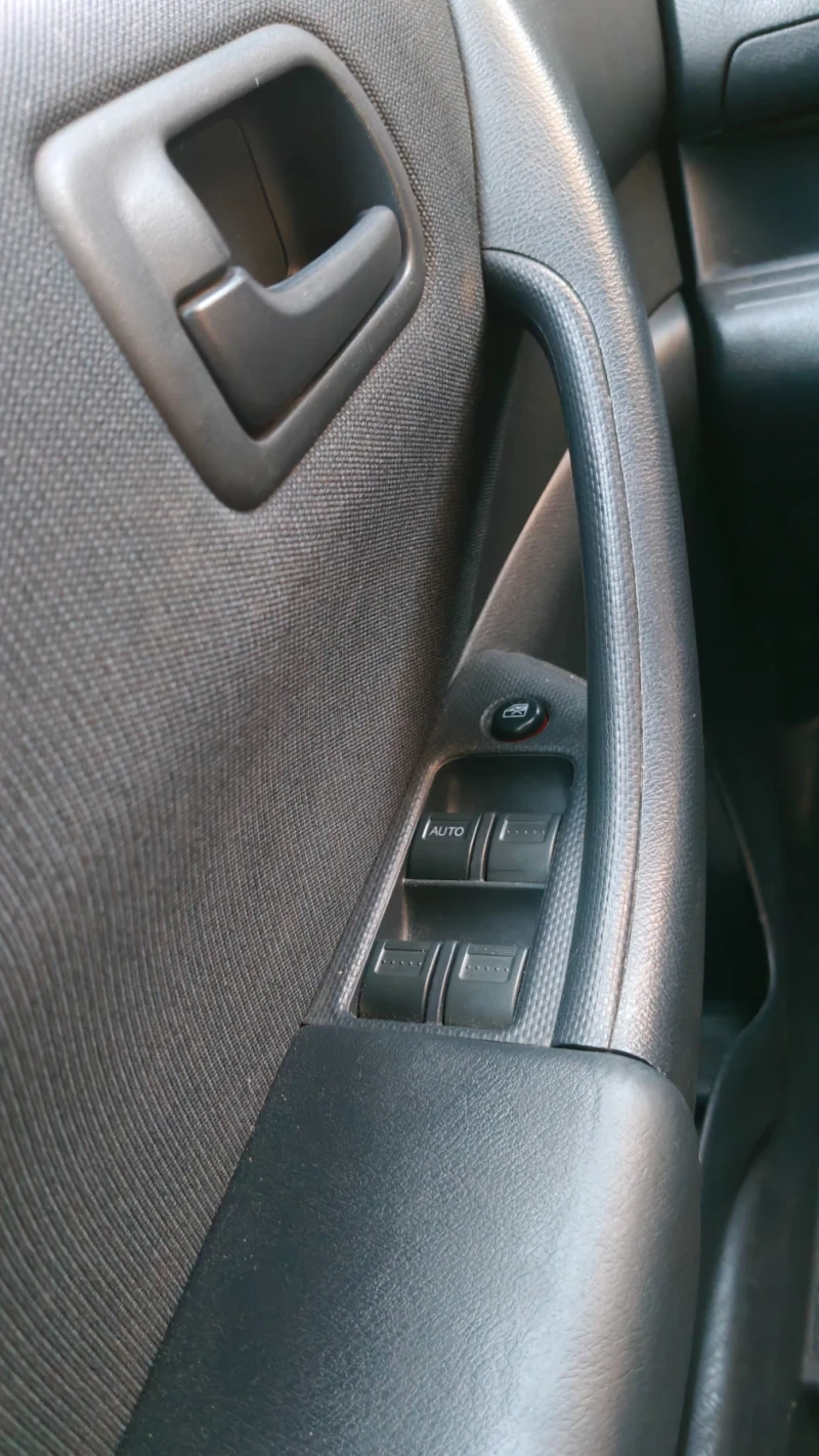 Honda Civic 1.6 LPG, снимка 4 - Автомобили и джипове - 52321703