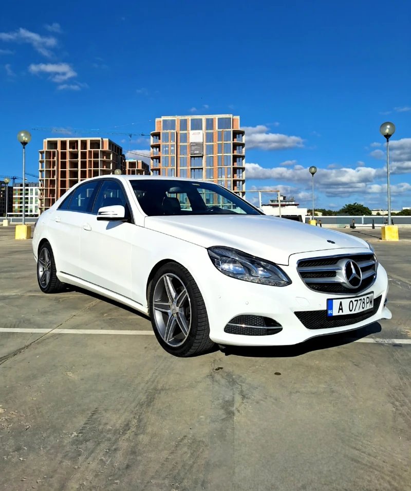 Mercedes-Benz E 200, снимка 3 - Автомобили и джипове - 51799134