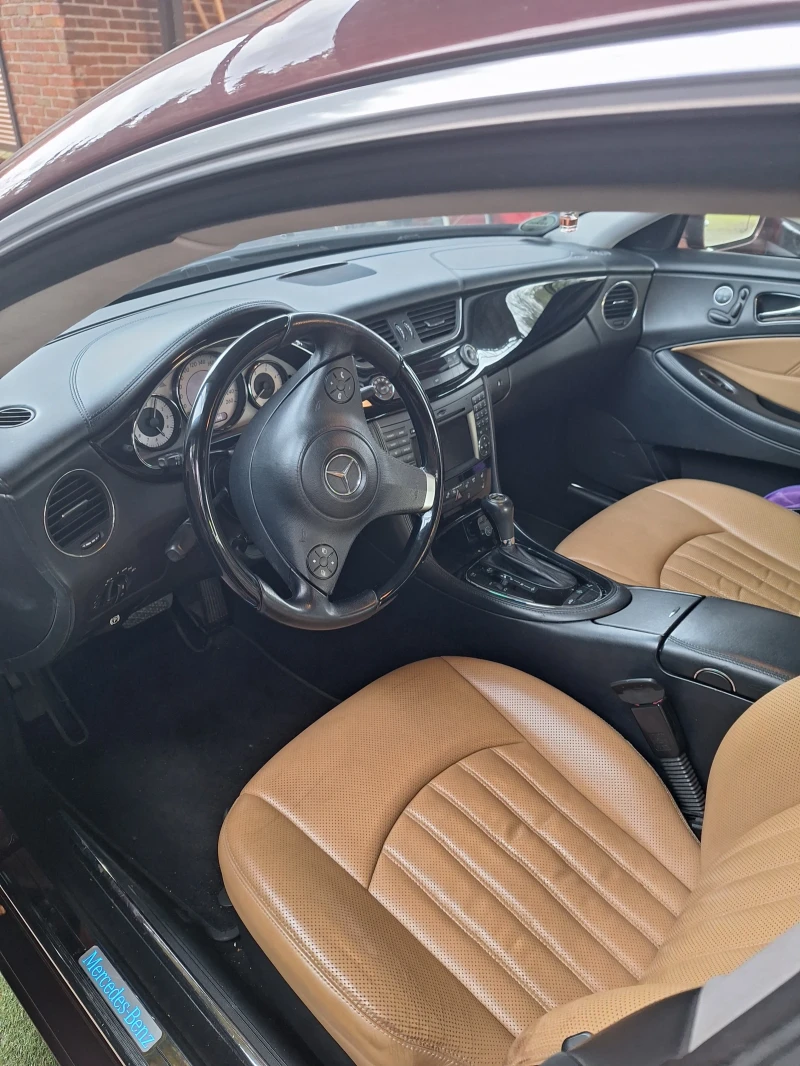 Mercedes-Benz CLS 320, снимка 9 - Автомобили и джипове - 52355023