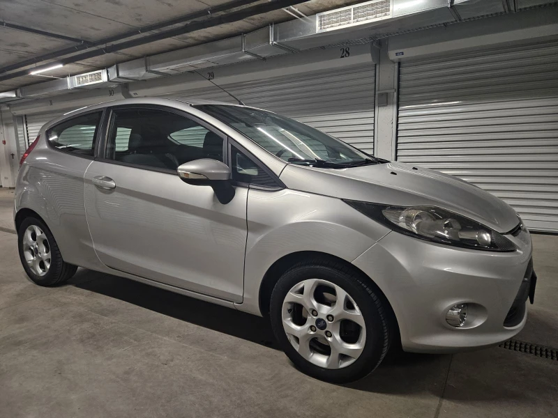 Ford Fiesta 1.4i, снимка 2 - Автомобили и джипове - 52631121