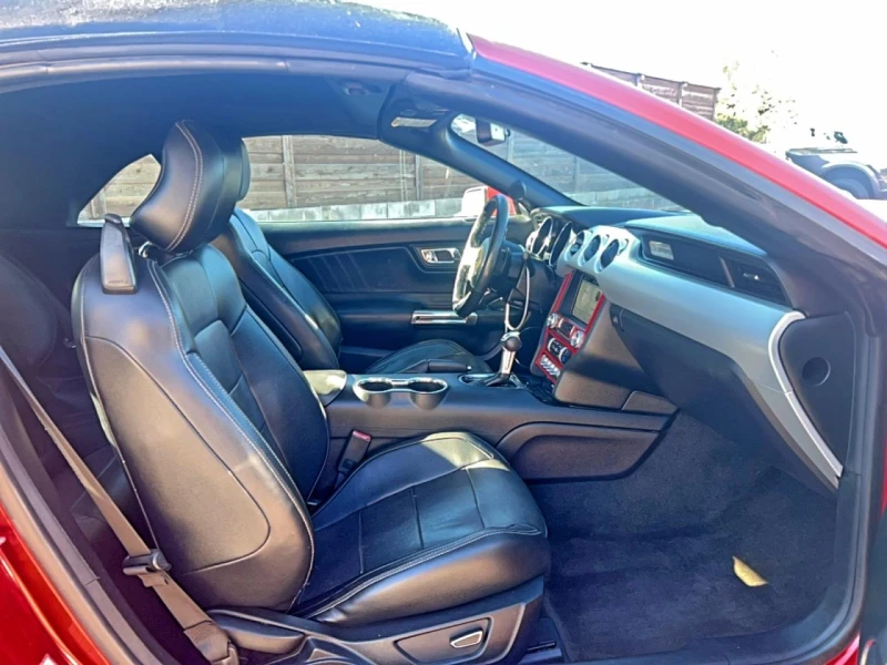 Ford Mustang, снимка 6 - Автомобили и джипове - 52869092