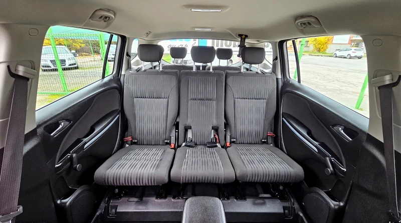 Opel Zafira 2.0CDTi/131к./NAVi/XENON/ПОДГРЕВ/7 МЕСТА, снимка 9 - Автомобили и джипове - 52890027