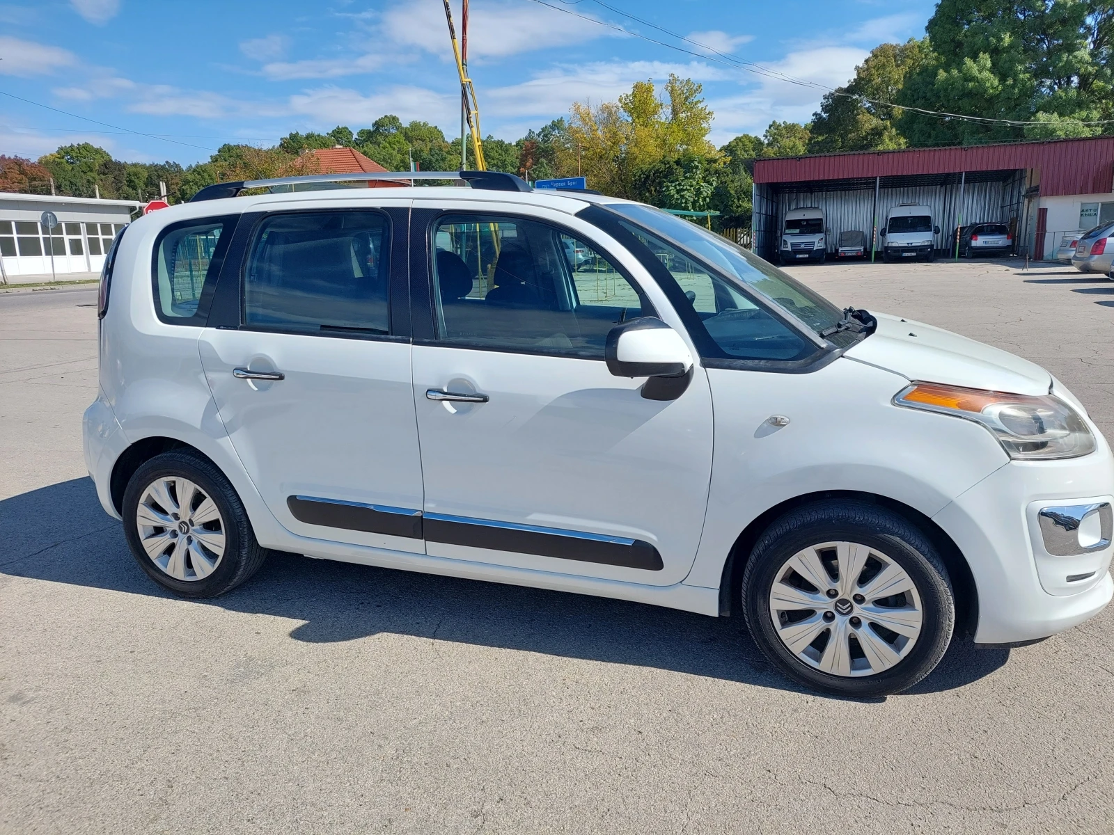 Citroen C3 Picasso 1.6hdi - изображение 4