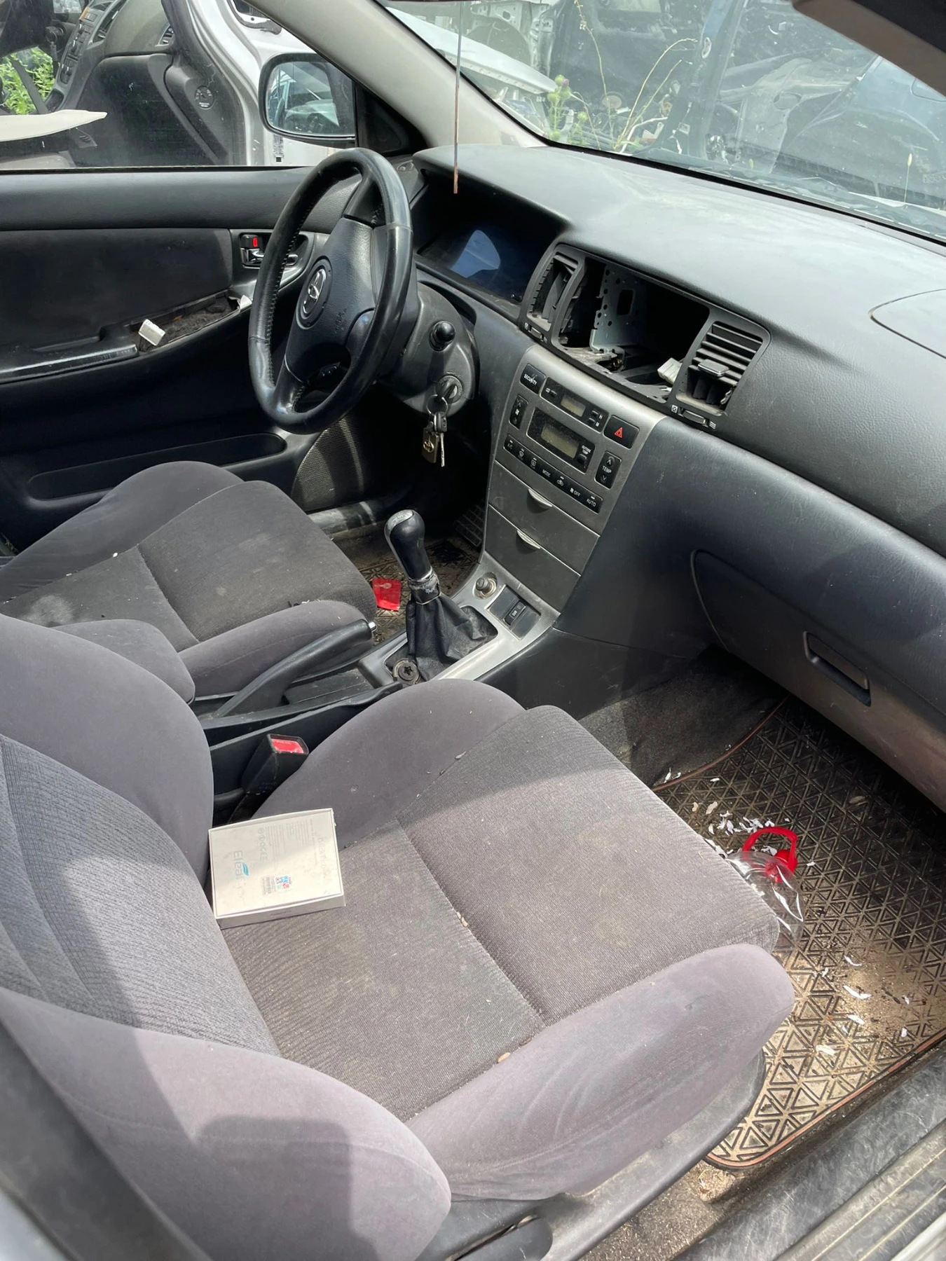 Toyota Corolla 2.0д4д - изображение 10