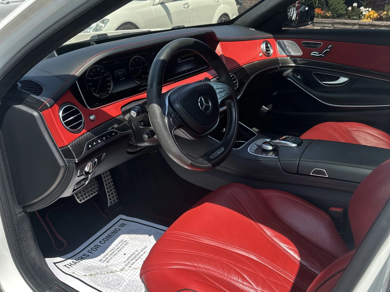 Mercedes-Benz CLS 63 AMG * CARFAX* АВТОФИНАНСИРАНЕ* БЕЗ ПЪРВОНАЧАЛНА ВНОСКА - изображение 8