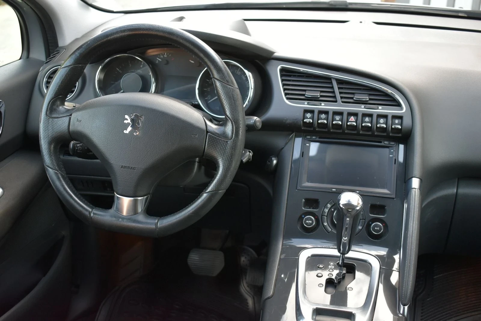 Peugeot 3008 1.6  | Mobile.bg   11