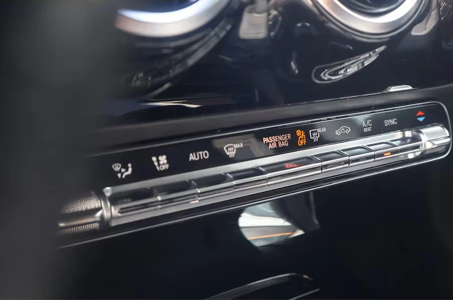 Mercedes-Benz CLA 180 Coupe AMG Line | Mobile.bg   13