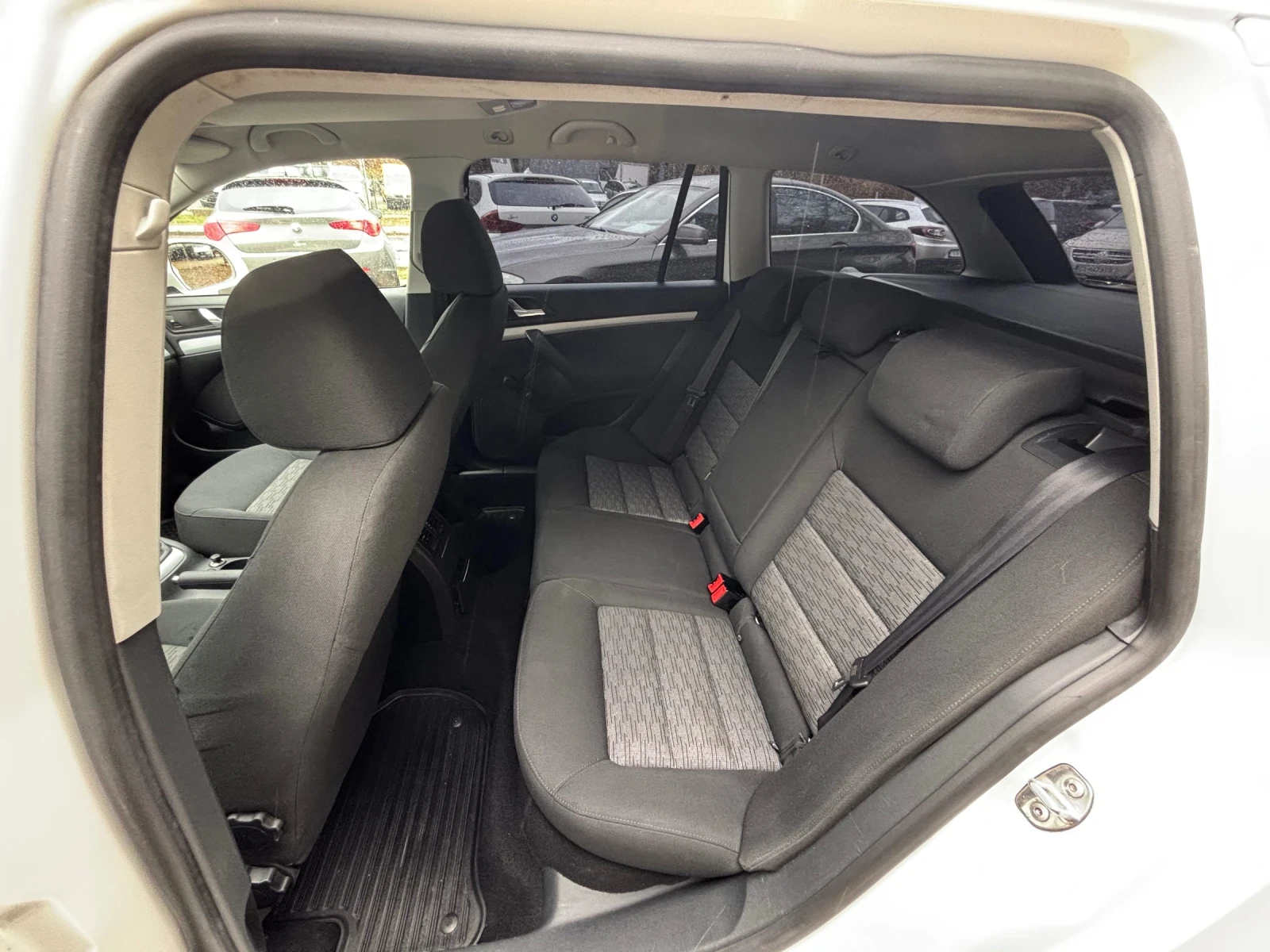 Skoda Octavia 1.6 TDI | Mobile.bg   10