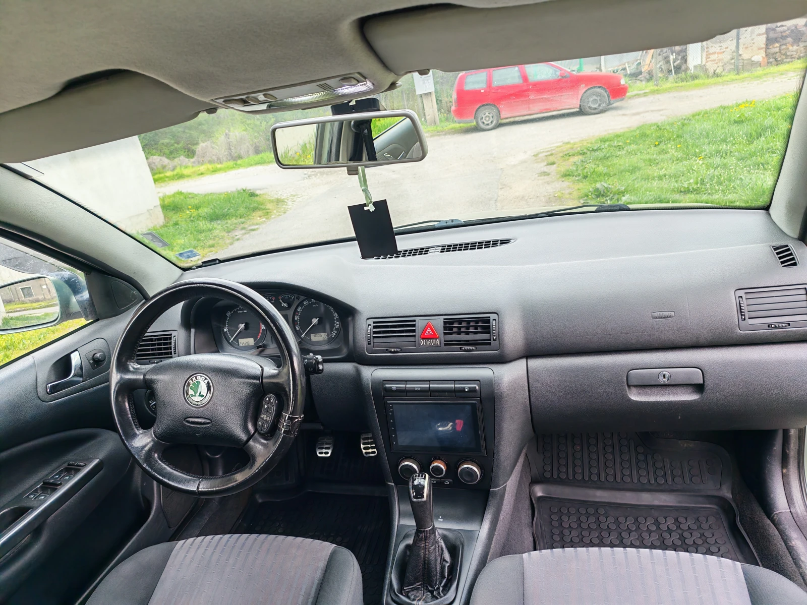 Skoda Octavia 1.9, снимка 9 - Автомобили и джипове - 54259110