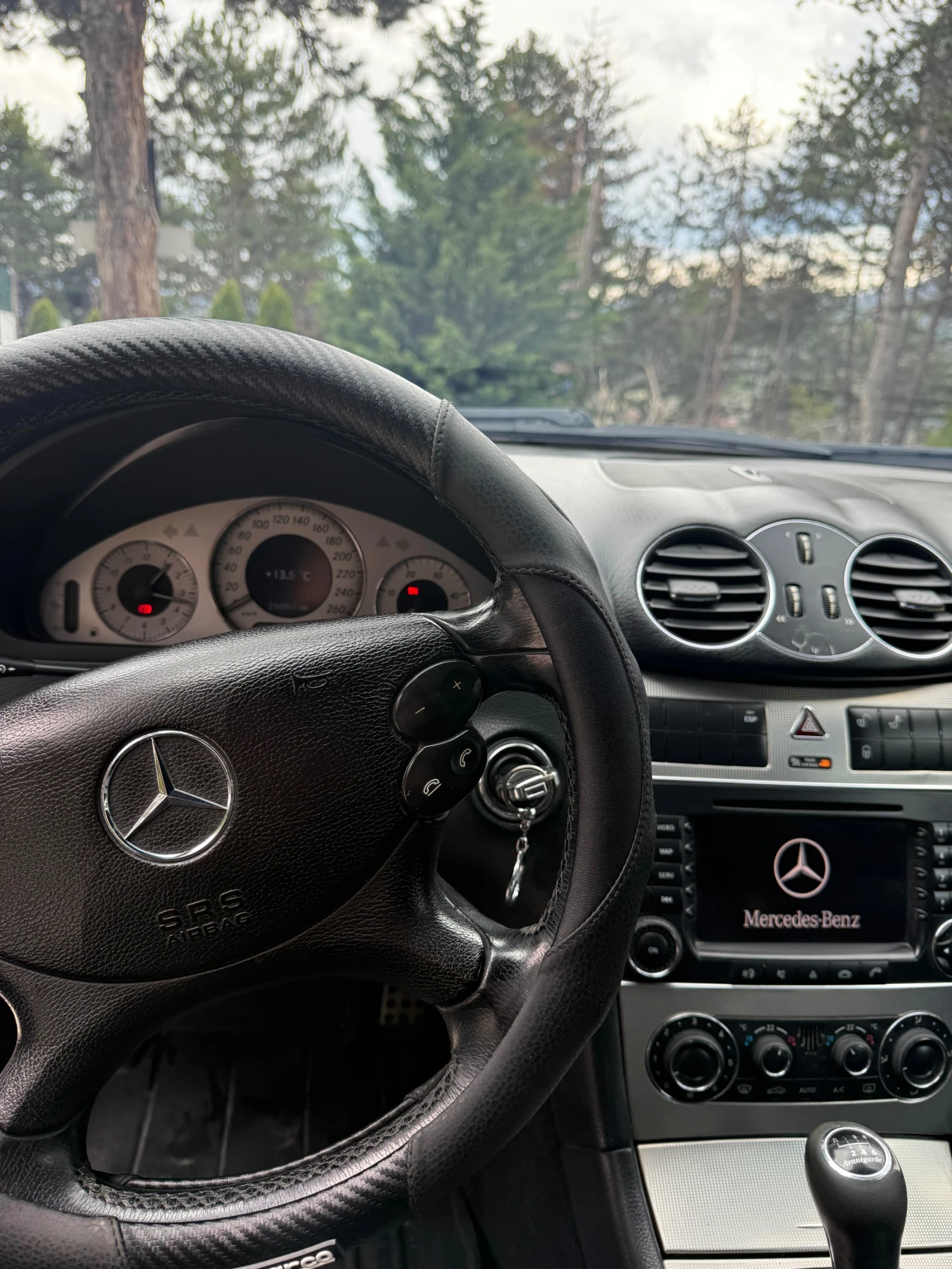 Mercedes-Benz CLK, снимка 6 - Автомобили и джипове - 54283265