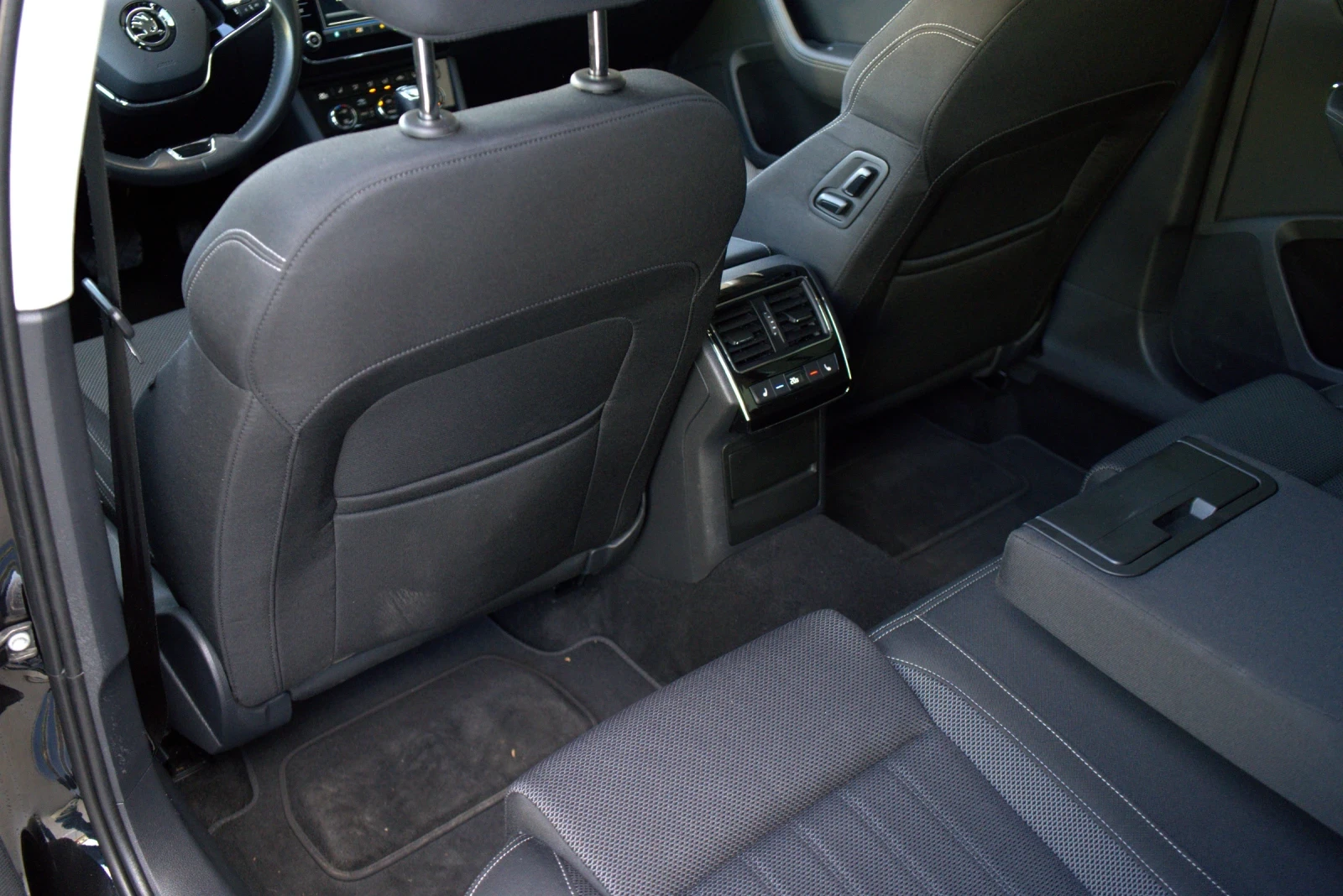 Skoda Superb Škoda Superb Combi 2.0 TDI DSG 150hp | Mobile.bg � ����������� 12