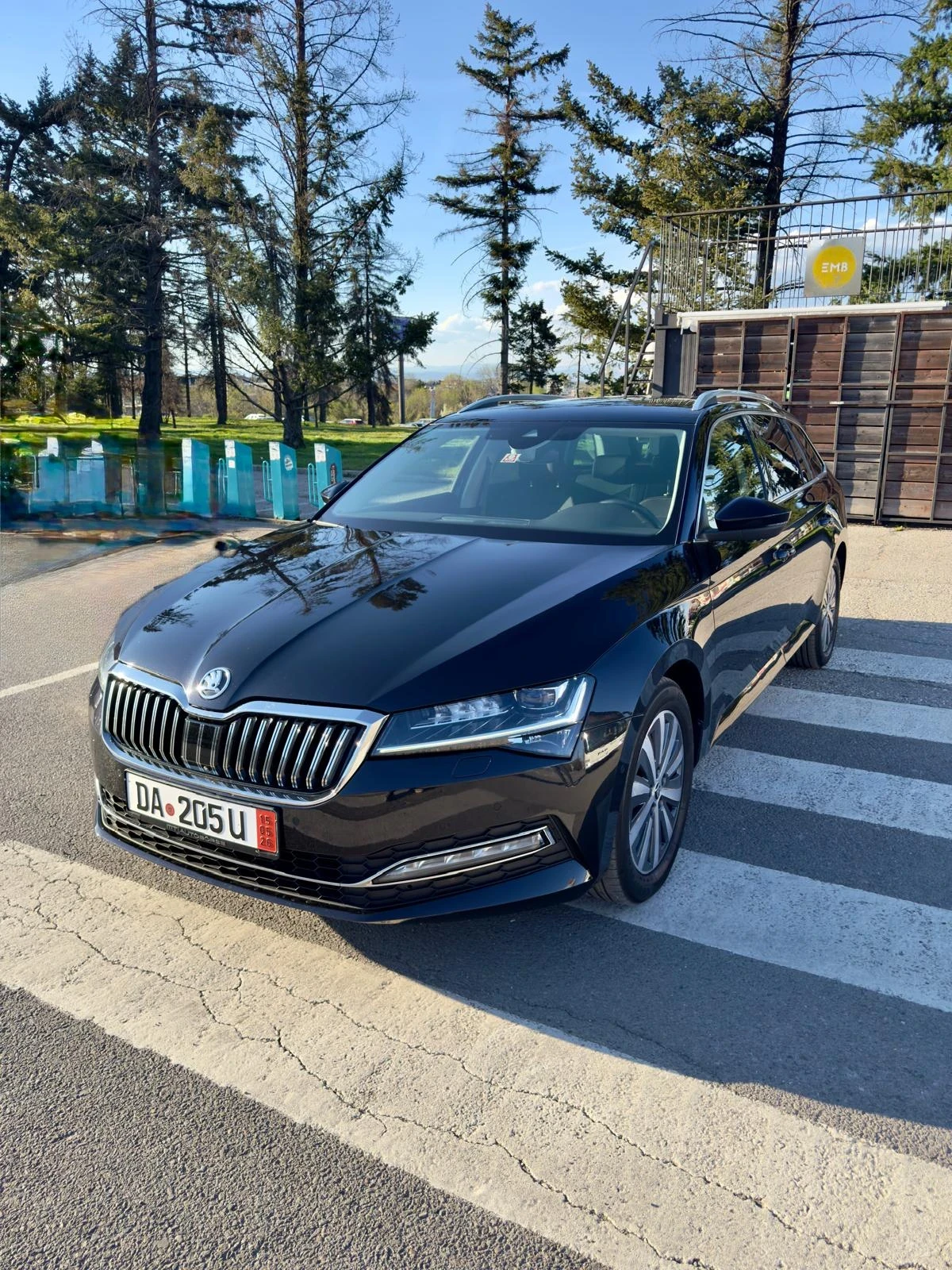 Skoda Superb Škoda Superb Combi 2.0 TDI DSG 150hp, снимка 2 - Автомобили и джипове - 54301257