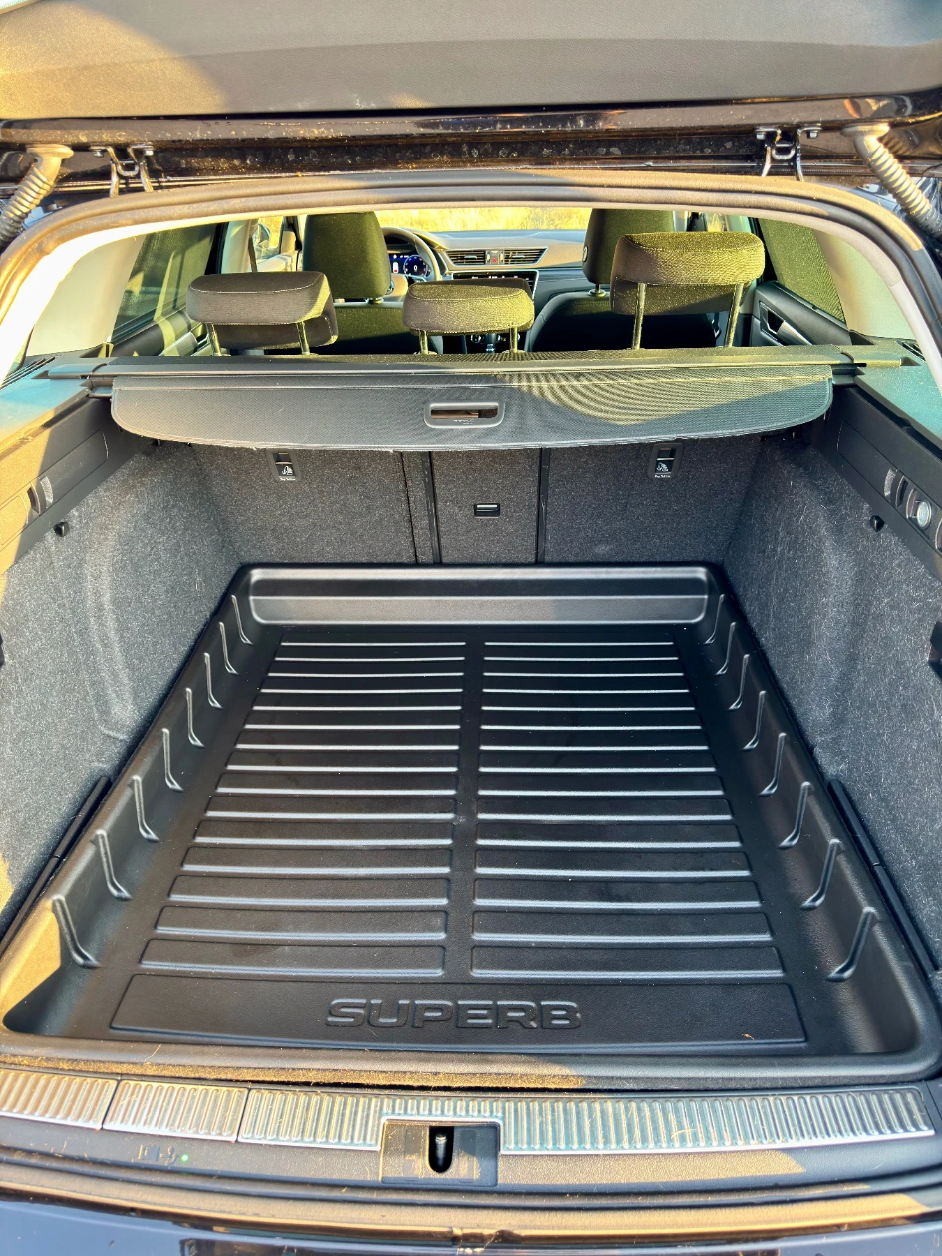 Skoda Superb Škoda Superb Combi 2.0 TDI DSG 150hp | Mobile.bg � ����������� 13