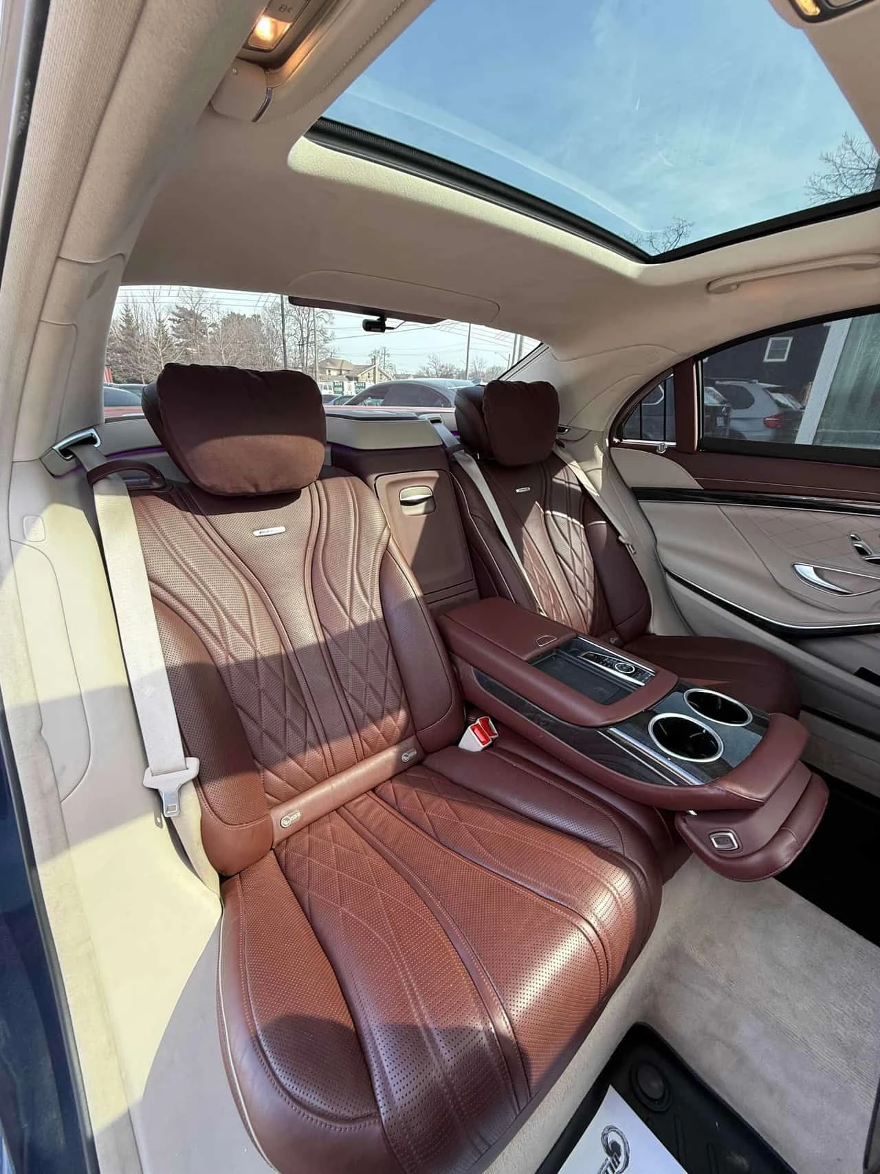 Mercedes-Benz S 63 МАСАЖИ| BURMESTER| PANO| 360, снимка 16 - Автомобили и джипове - 54556815