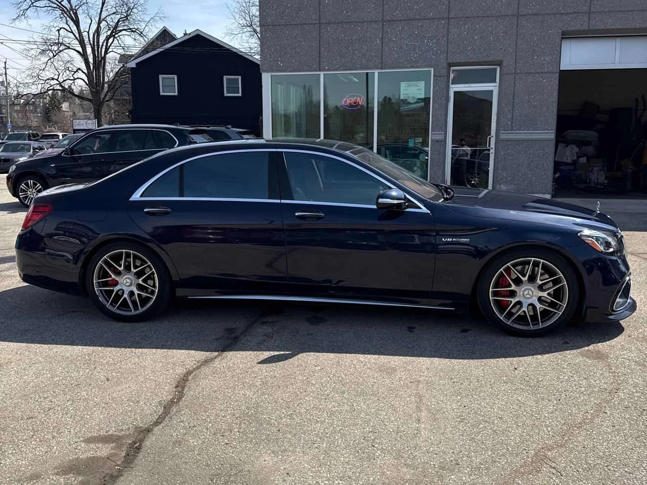 Mercedes-Benz S 63 МАСАЖИ| BURMESTER| PANO| 360, снимка 3 - Автомобили и джипове - 54556815