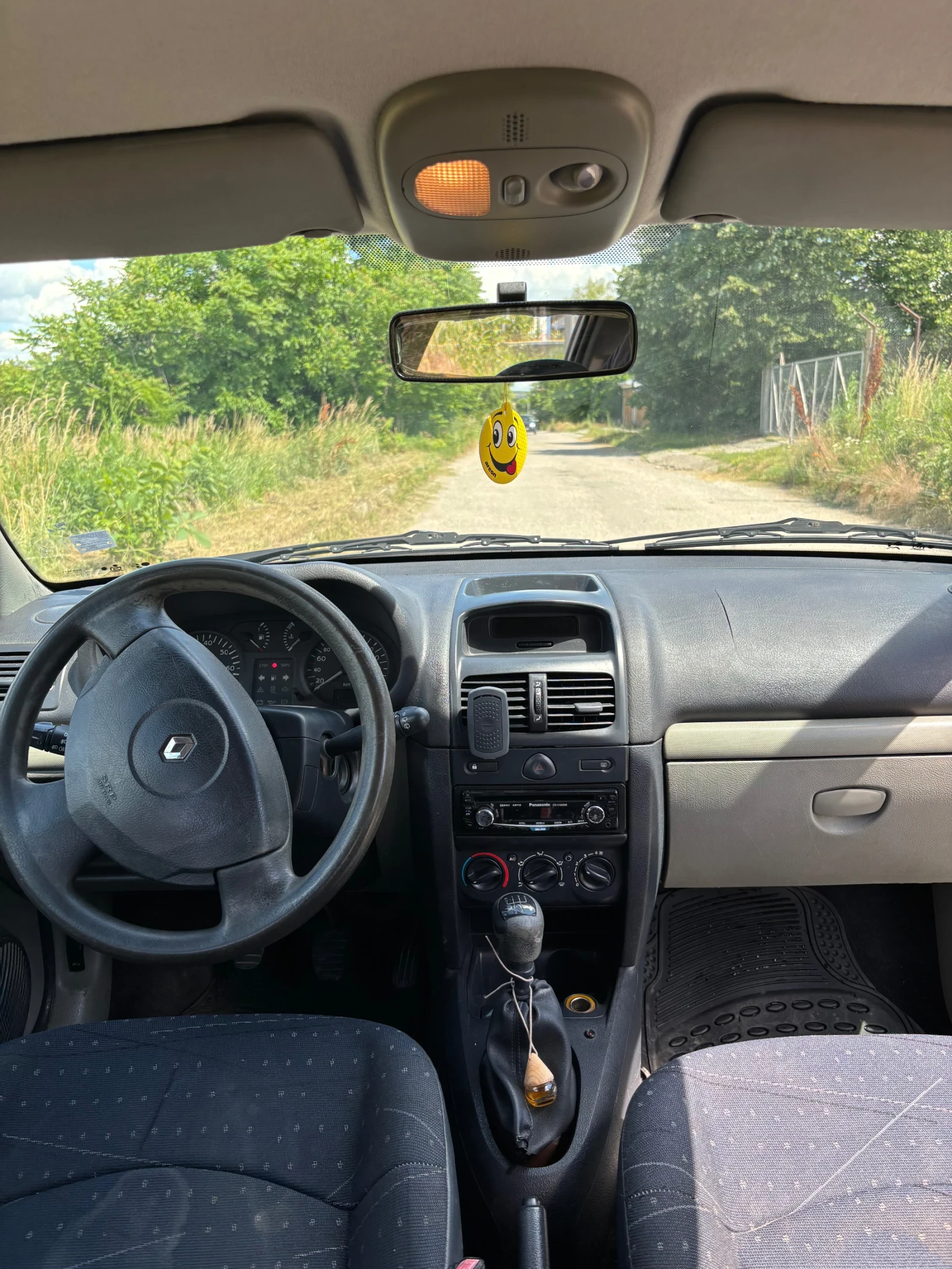 Renault Clio, снимка 9 - Автомобили и джипове - 54960313