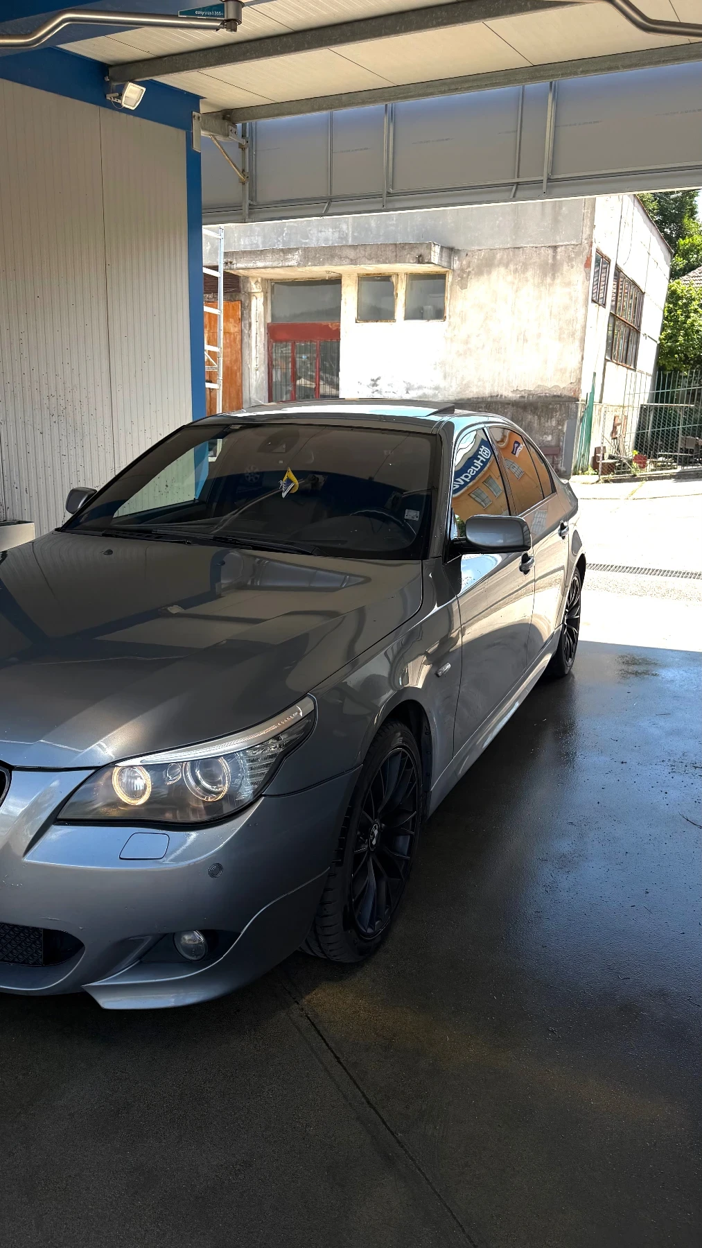 BMW 530 XD   SAT   ЧЕРНА НАПА КОЖА   ДИСТРОНИК и др., снимка 2 - Автомобили и джипове - 55036868