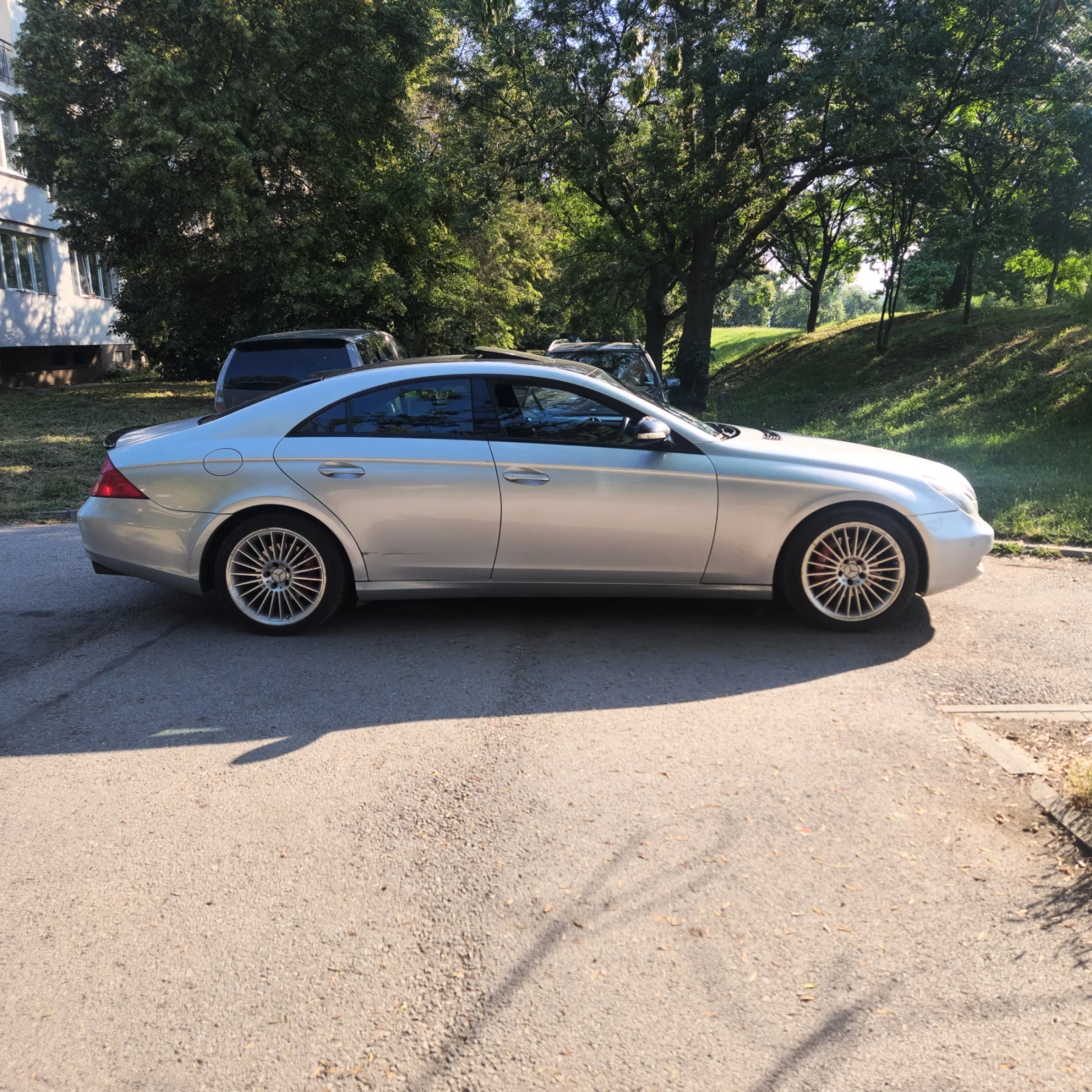 Mercedes-Benz CLS 320, снимка 8 - Автомобили и джипове - 55136251