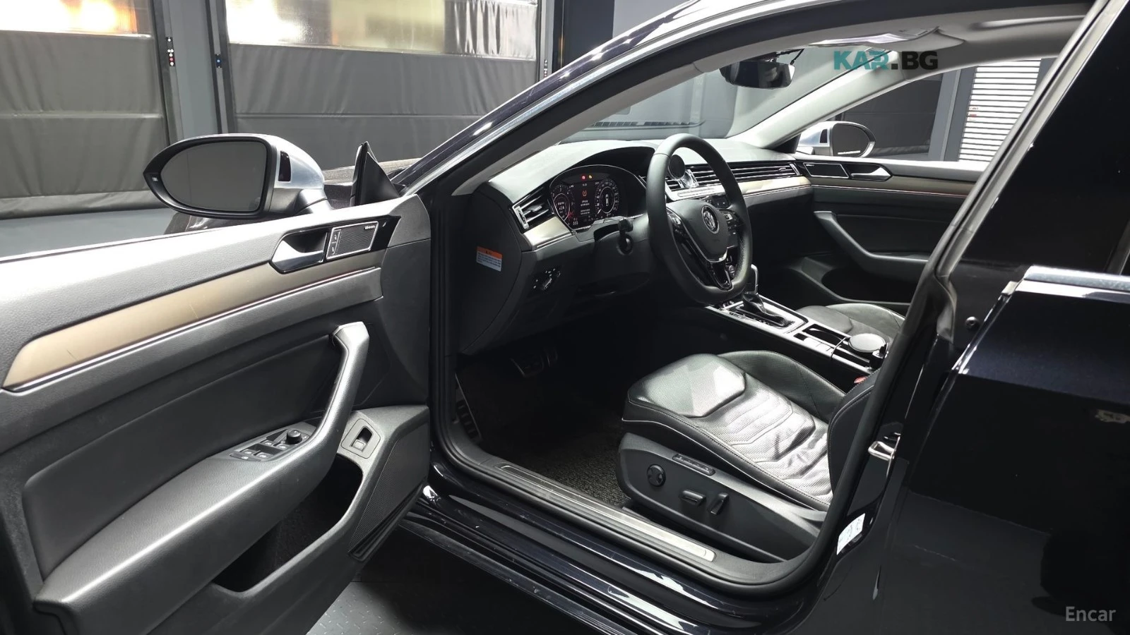 VW Arteon 2.0 TDI Prestige* КОЖА* НАВИ* ОБДУХВ* 360* ПАНО, снимка 9 - Автомобили и джипове - 55236885