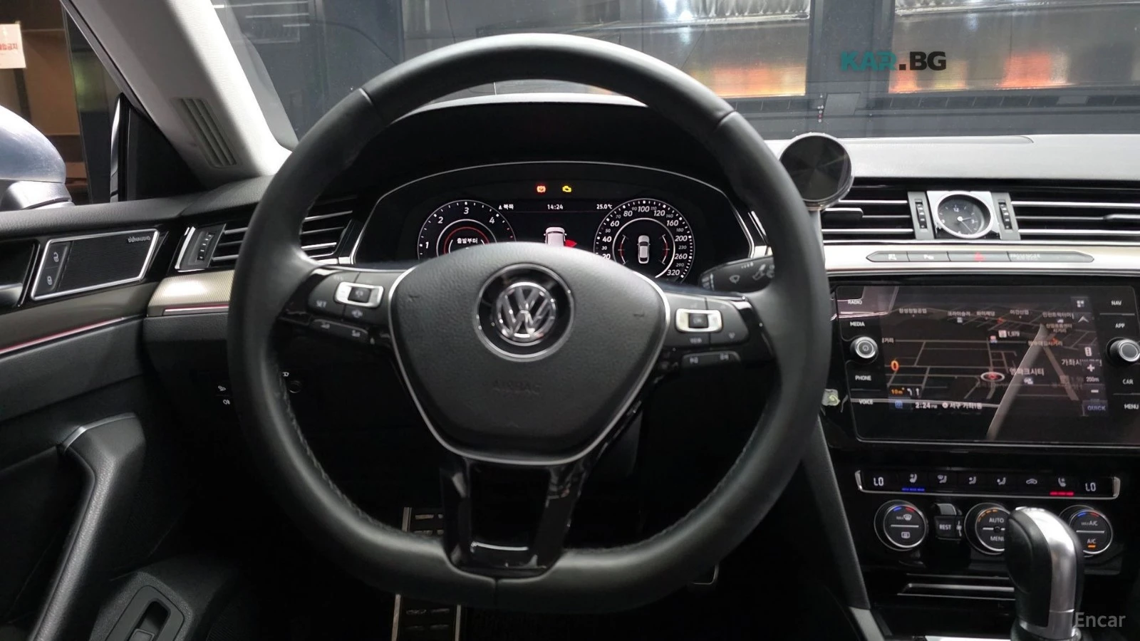VW Arteon 2.0 TDI Prestige* КОЖА* НАВИ* ОБДУХВ* 360* ПАНО, снимка 12 - Автомобили и джипове - 55236885