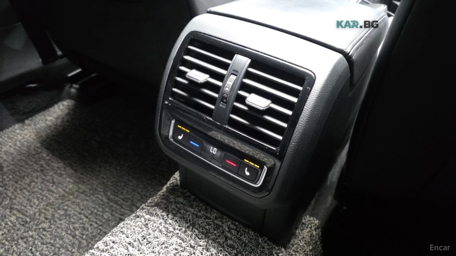 VW Arteon 2.0 TDI Prestige* КОЖА* НАВИ* ОБДУХВ* 360* ПАНО, снимка 17 - Автомобили и джипове - 55236885