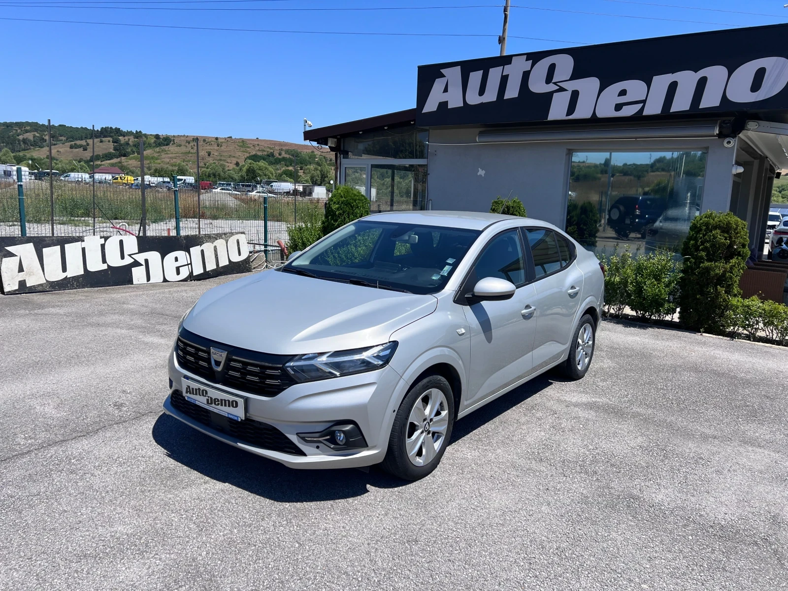 Dacia Logan 1.0i